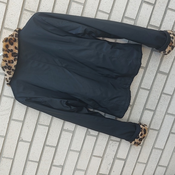Leopard/black 🧥 - Picture 9 of 9